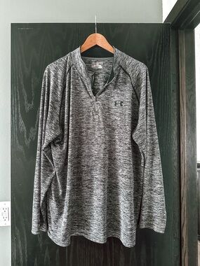 Under Armour Black & Gray Heather Quarter-Zip Pullover